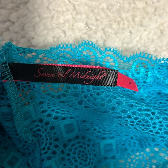 NWT Turquoise Lacy Boy Short Panty with Cut Out Sides in Size Large - Picture 4 of 6